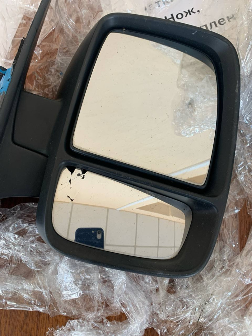 Зеркало правое электрическое