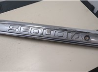  Накладка под номер (бленда) Toyota Sequoia 2008- 8576430 #1