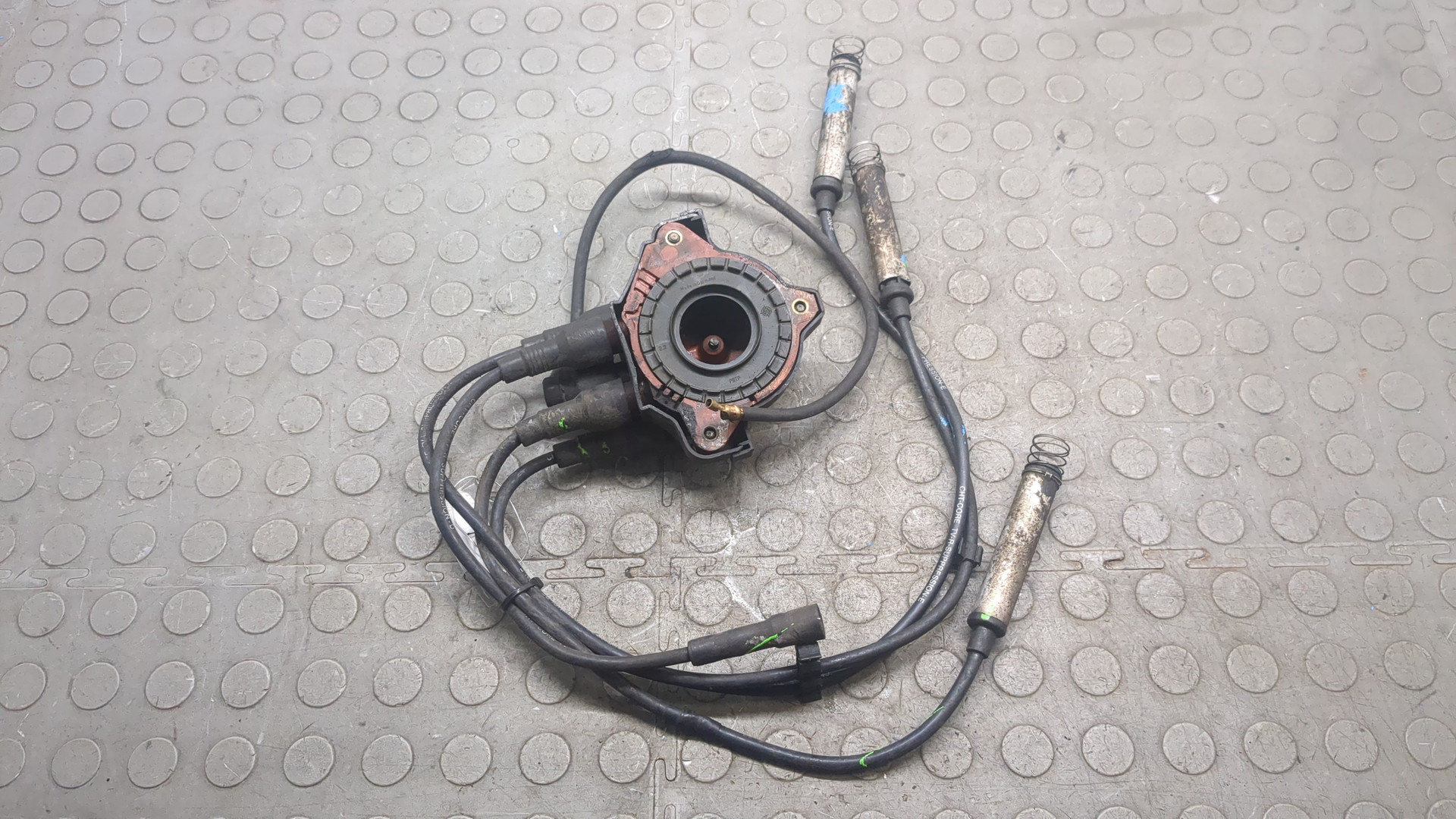 Распределитель зажигания (трамблер)