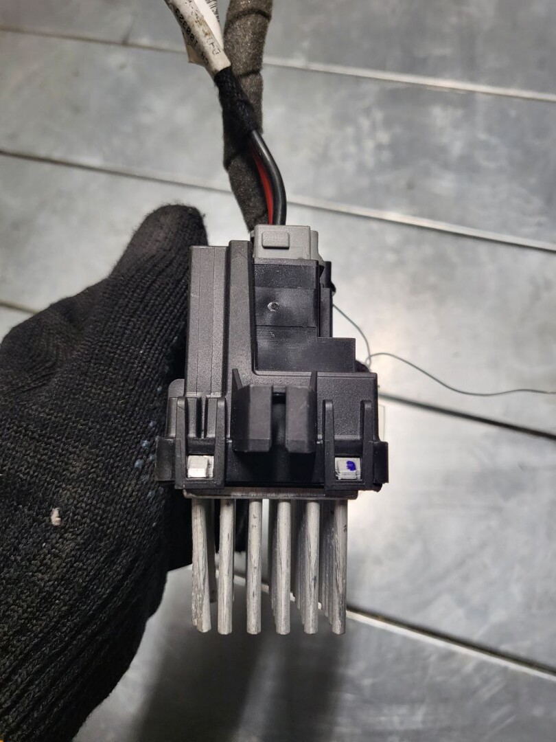 Резистор отопителя