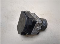  Блок АБС, насос (ABS, ESP, ASR) Lexus IS 2005-2013 8627600 #1