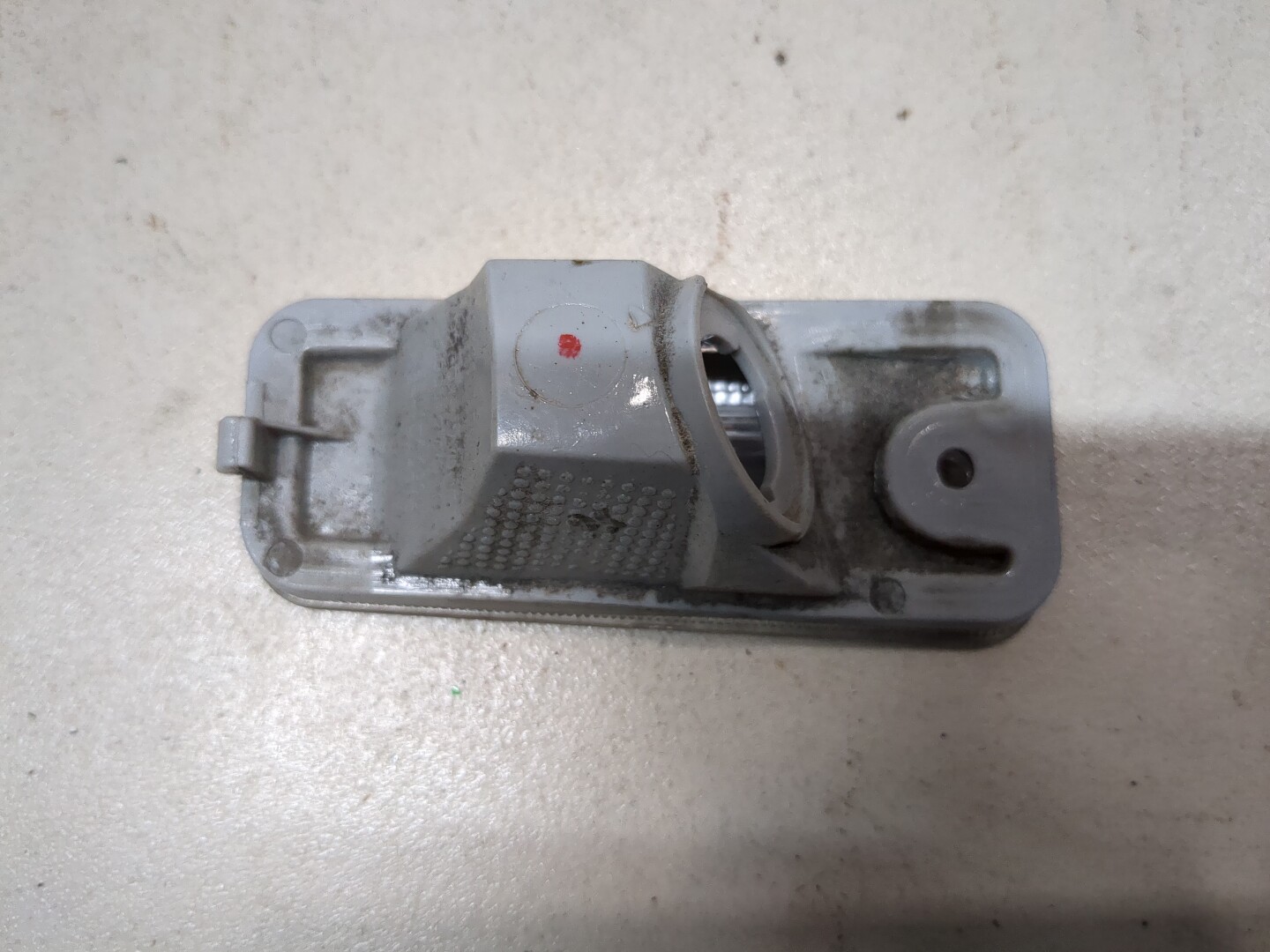 Фонарь подсветки номера