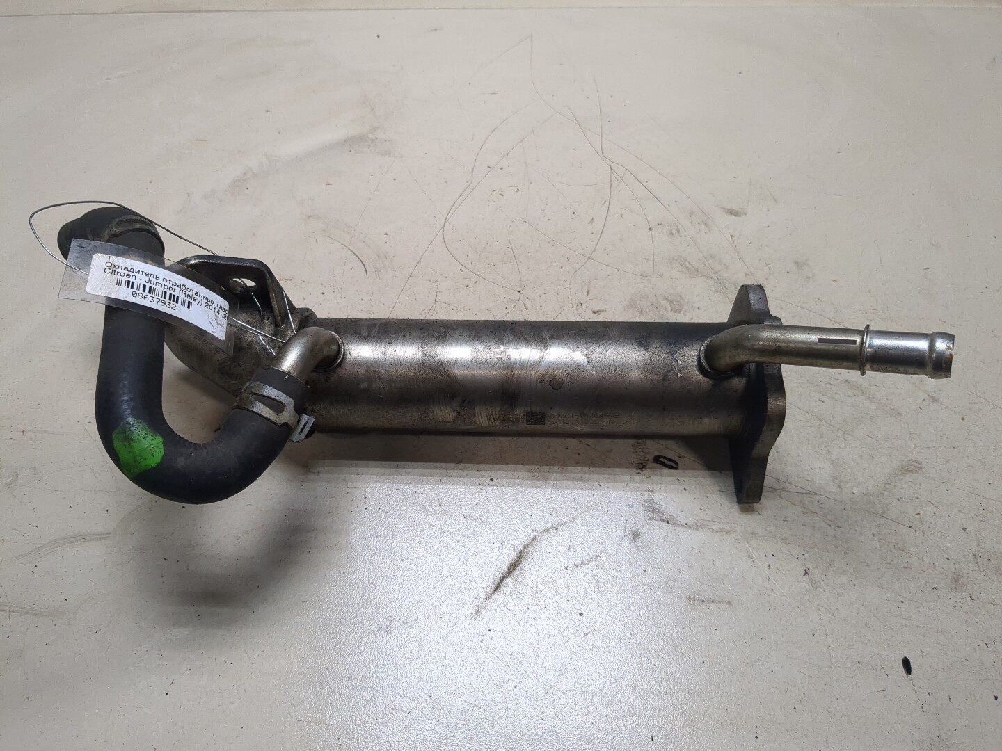 Тройник вентиляции картерных газов