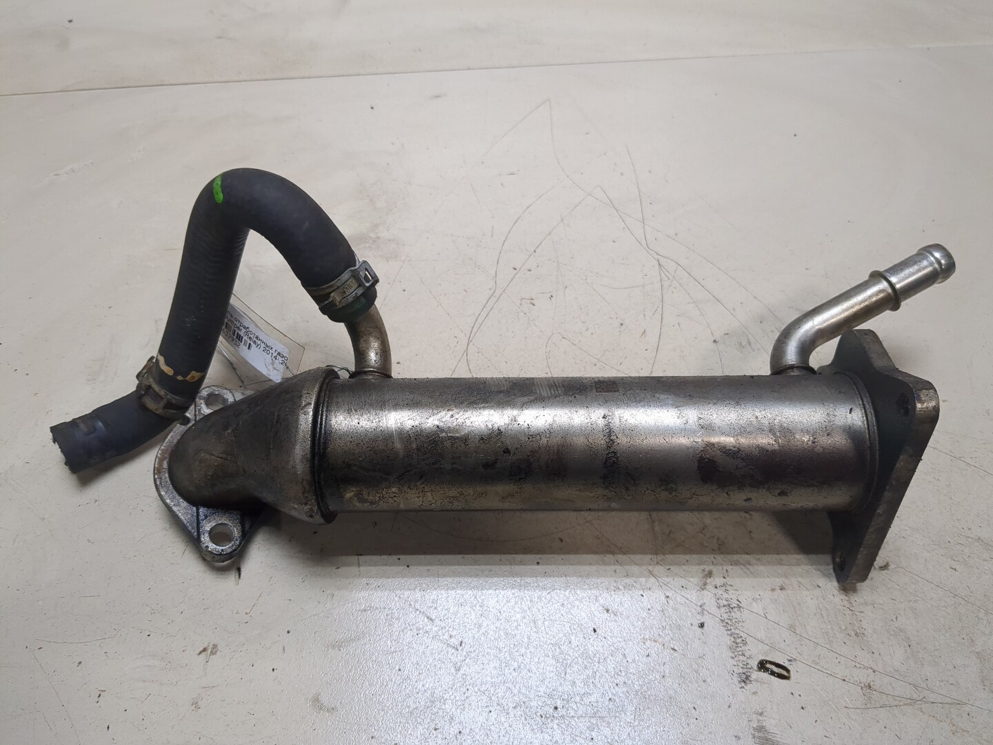 Тройник вентиляции картерных газов