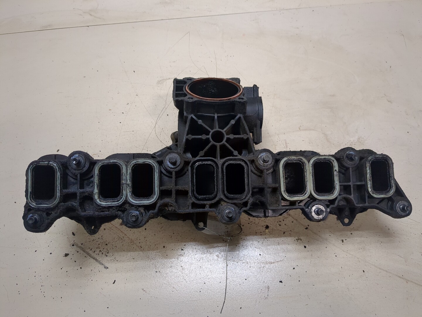 Коллектор впускной