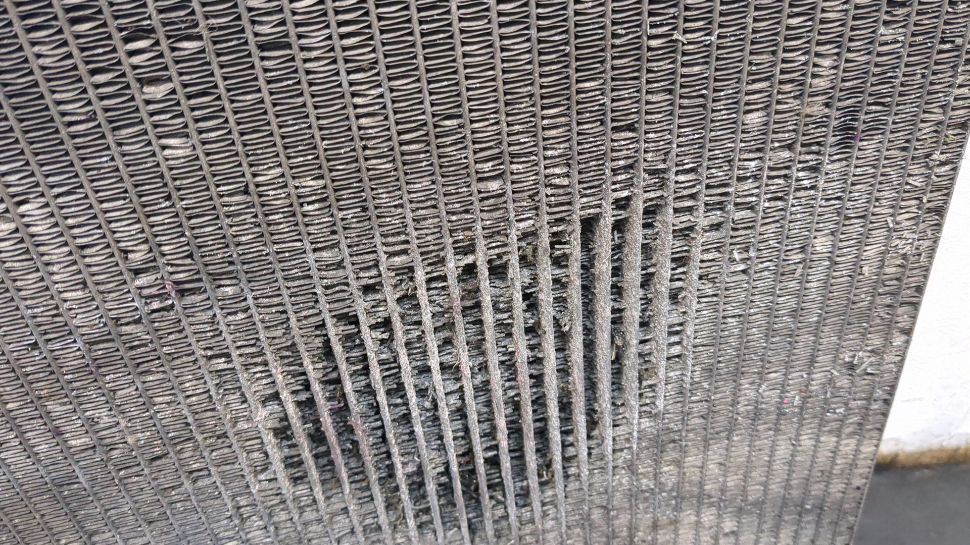 Радиатор охлаждения двигателя основной