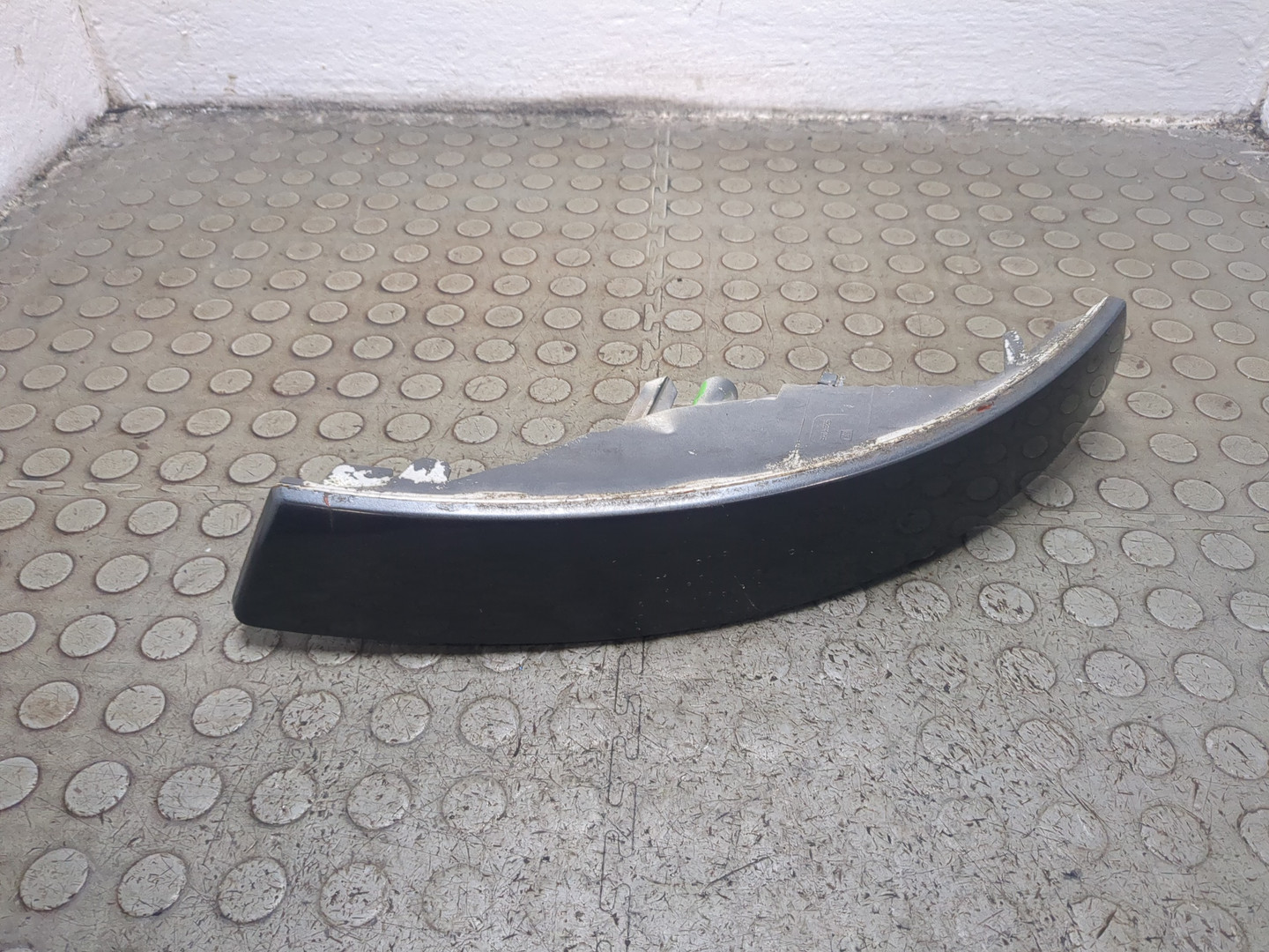 Повторитель на крыло левый