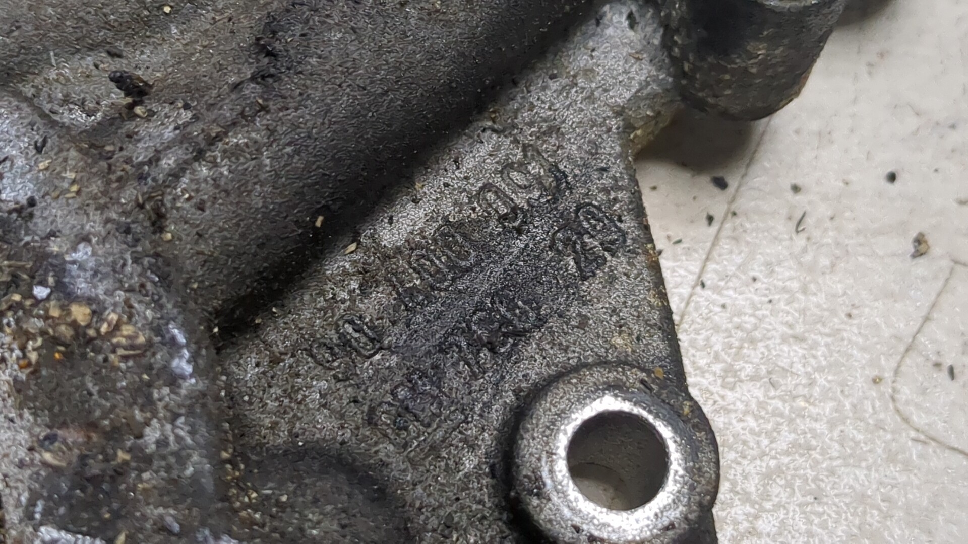 Насос масляный