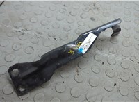 15942145 Петля капота Chevrolet Tahoe 2006-2014 8724228 #4
