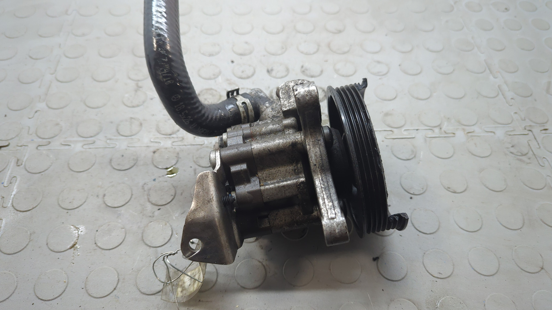 Насос ГУР (гидроусилитель руля)