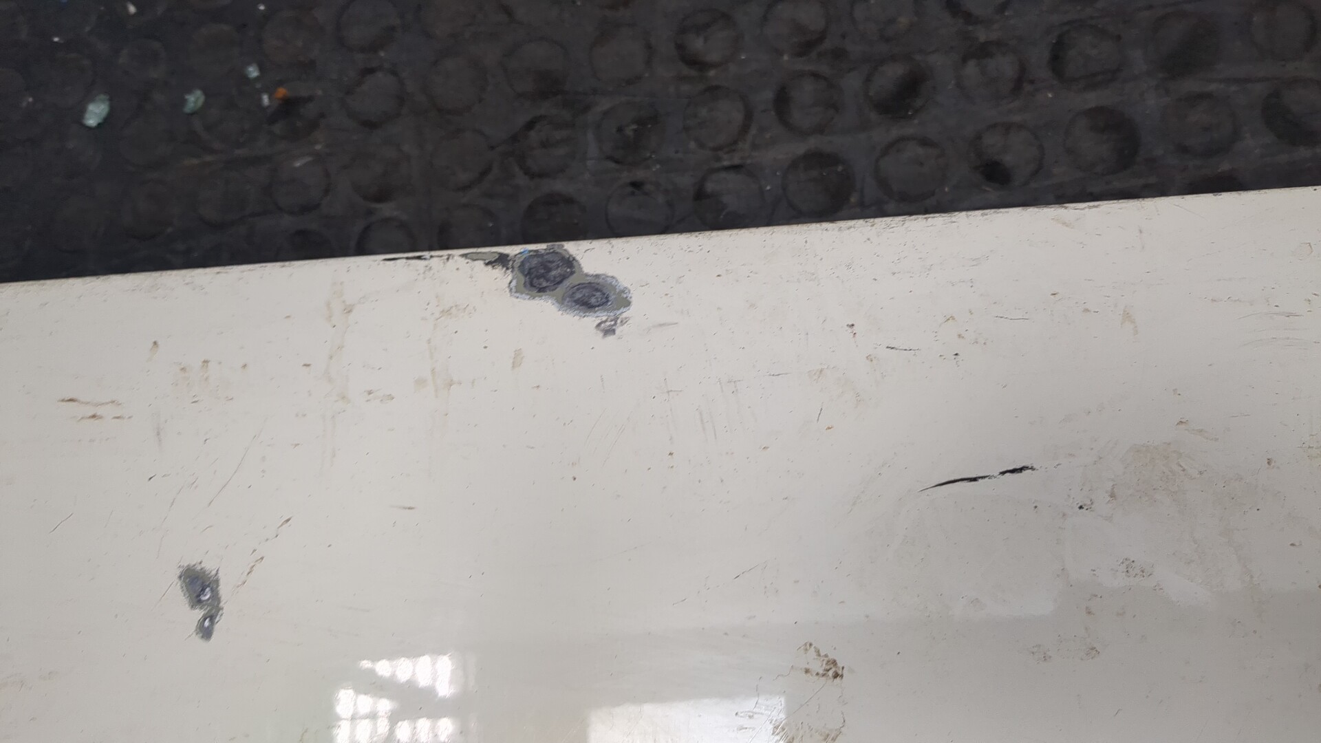 Дверь передняя правая