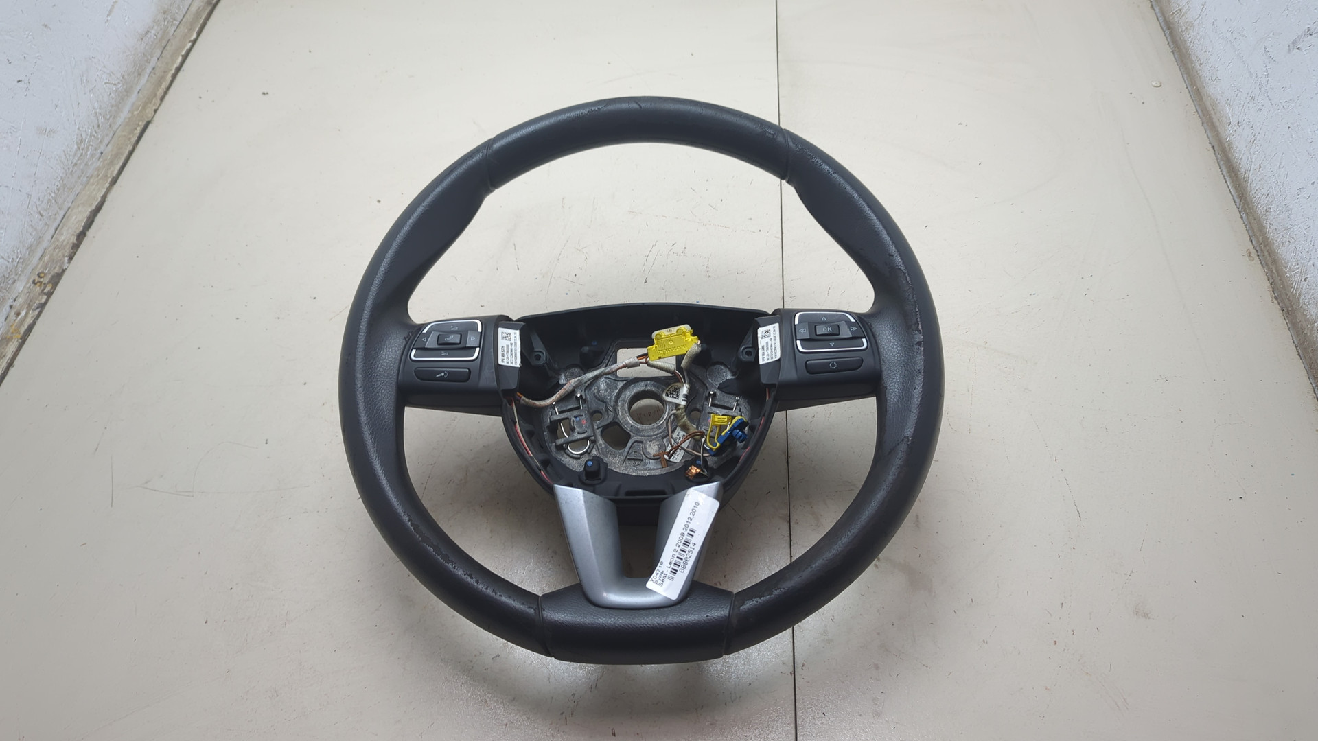 Рулевое колесо (руль)