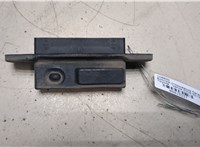  Кнопка открывания багажника Toyota Venza 2008-2012 8815337 #2