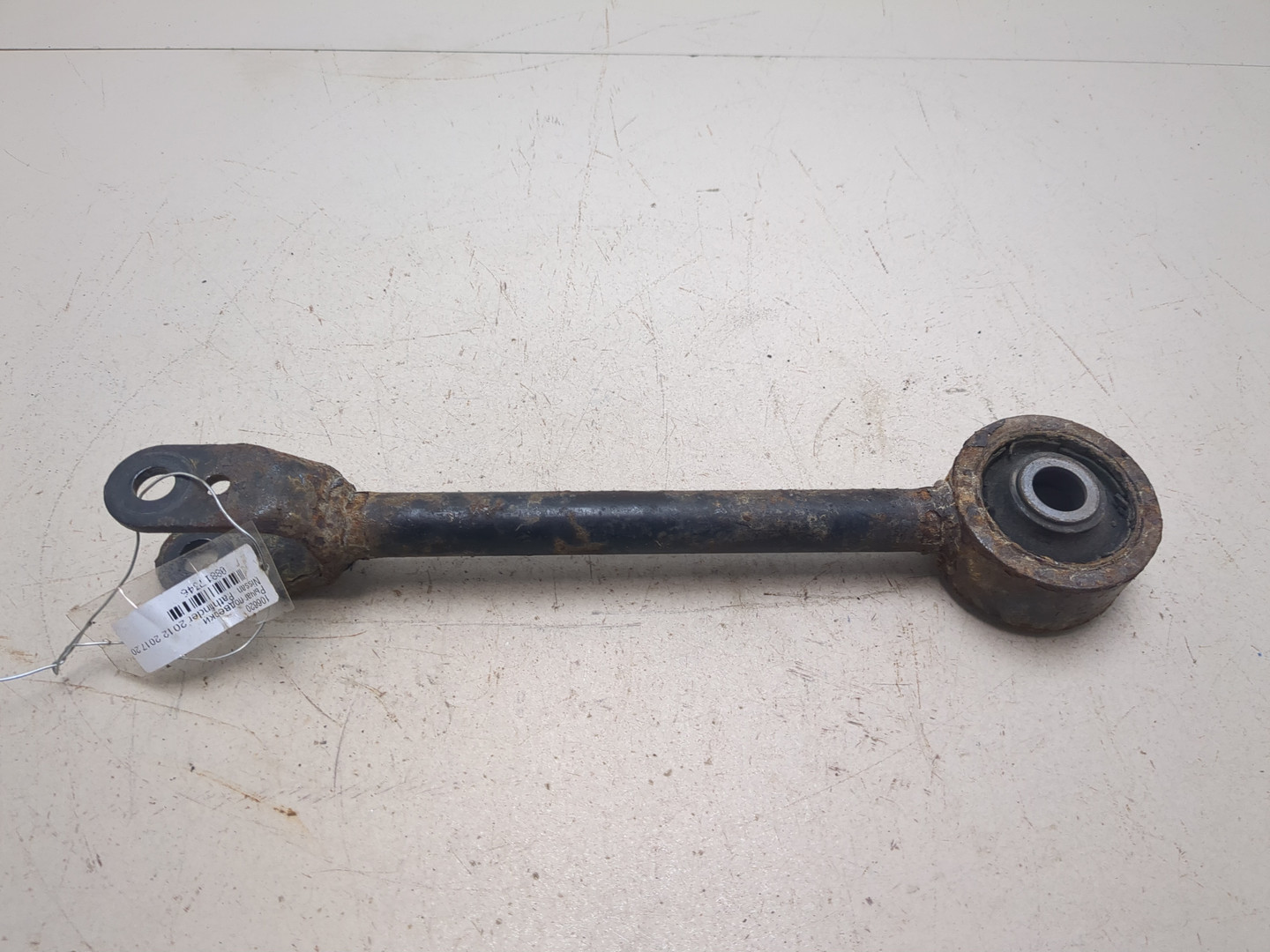 Рычаг задний