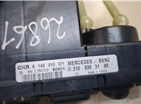  Переключатель отопителя (печки) Mercedes C W202 1993-2000 8825182 #3