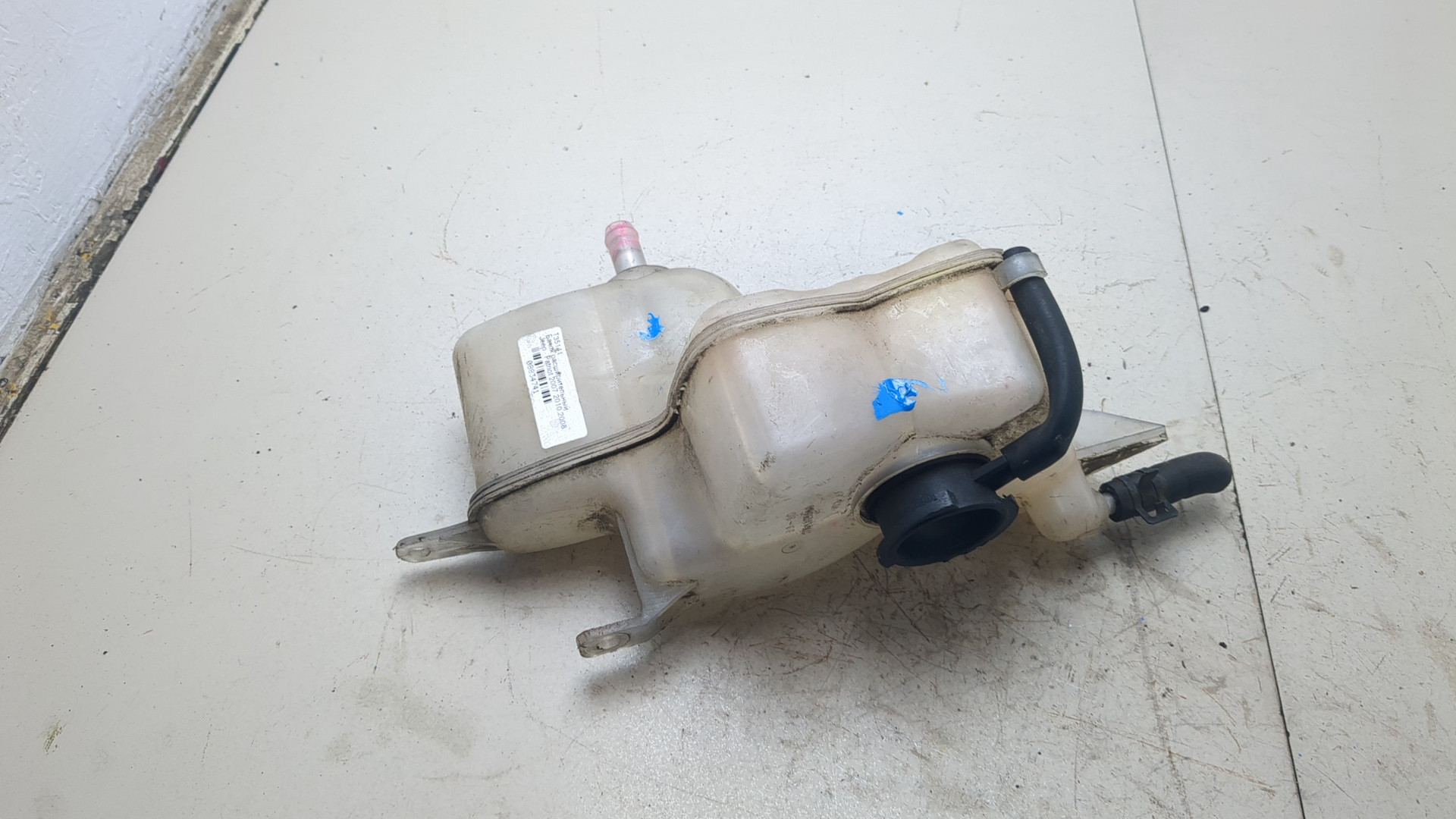 Бачок расширительный