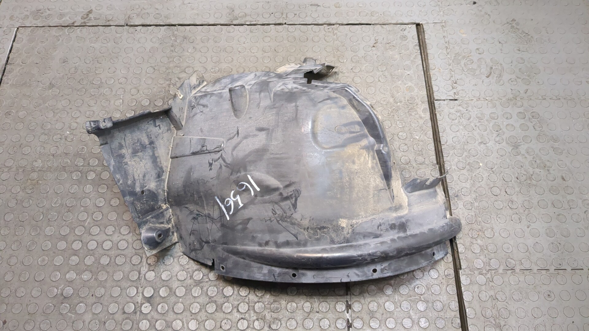 Локер передний правый