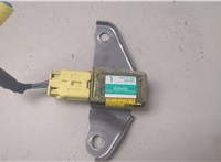  Датчик удара Toyota Sienna 2 2003-2010 8836643 #1