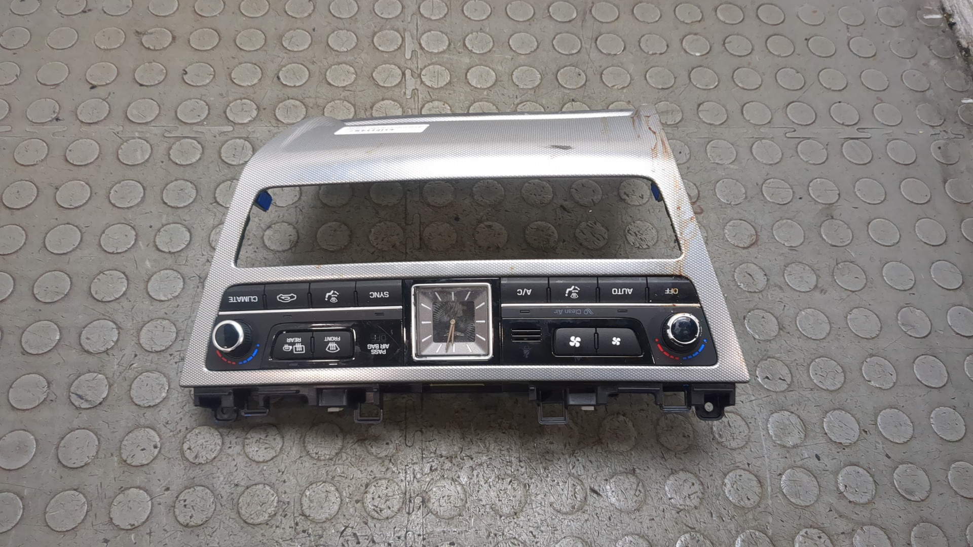 Переключатель отопителя