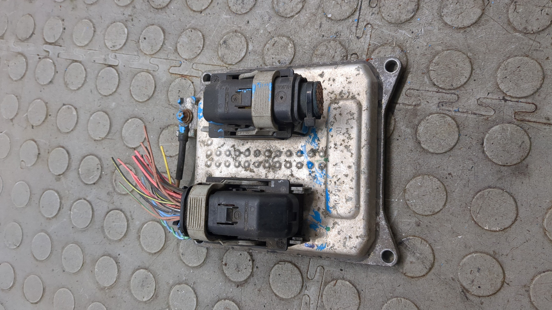 Блок управления двигателем