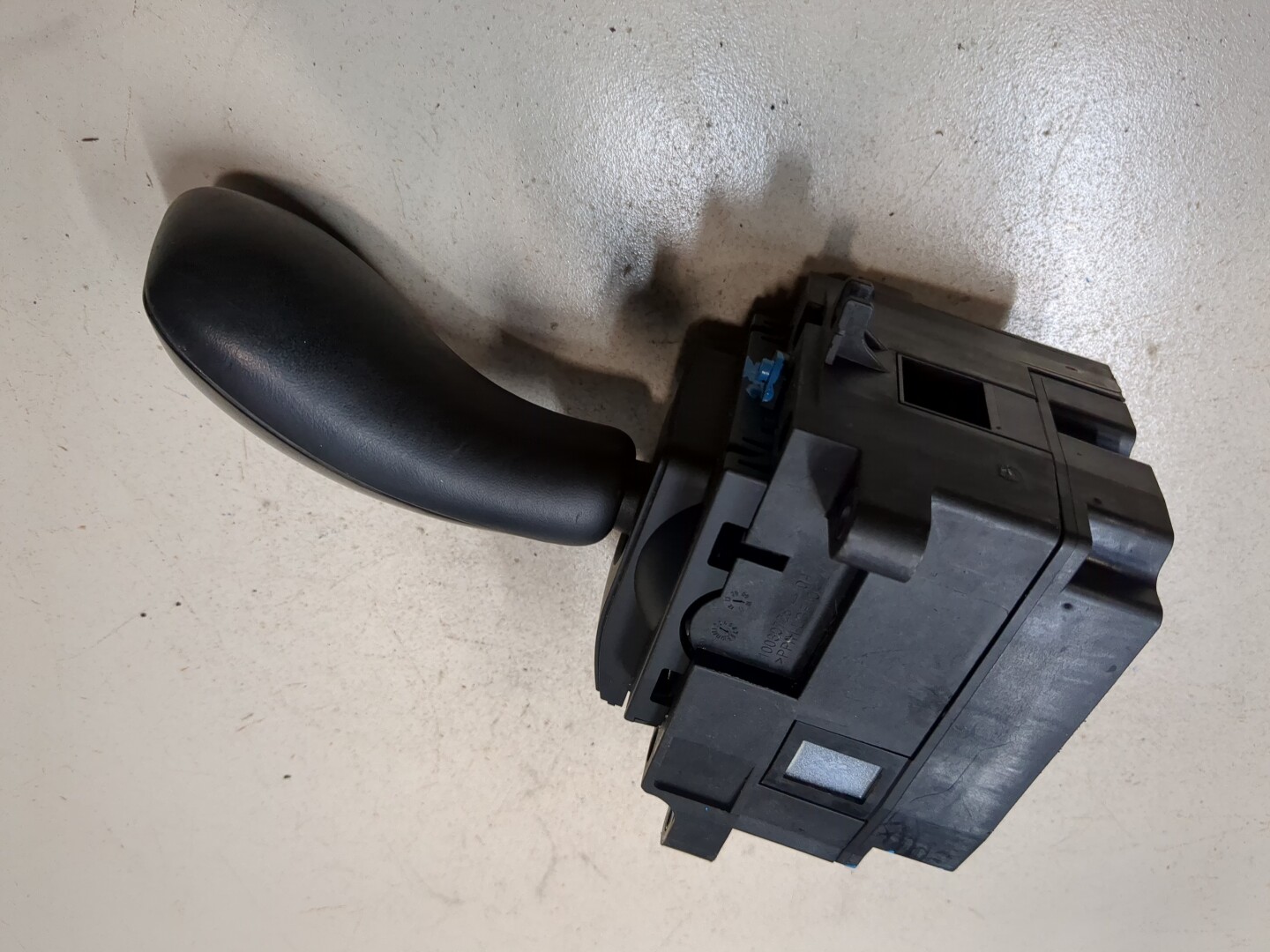 Кулиса МКПП / АКПП