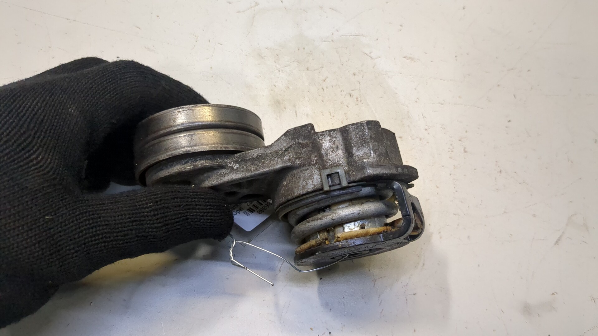 Натяжитель ремня