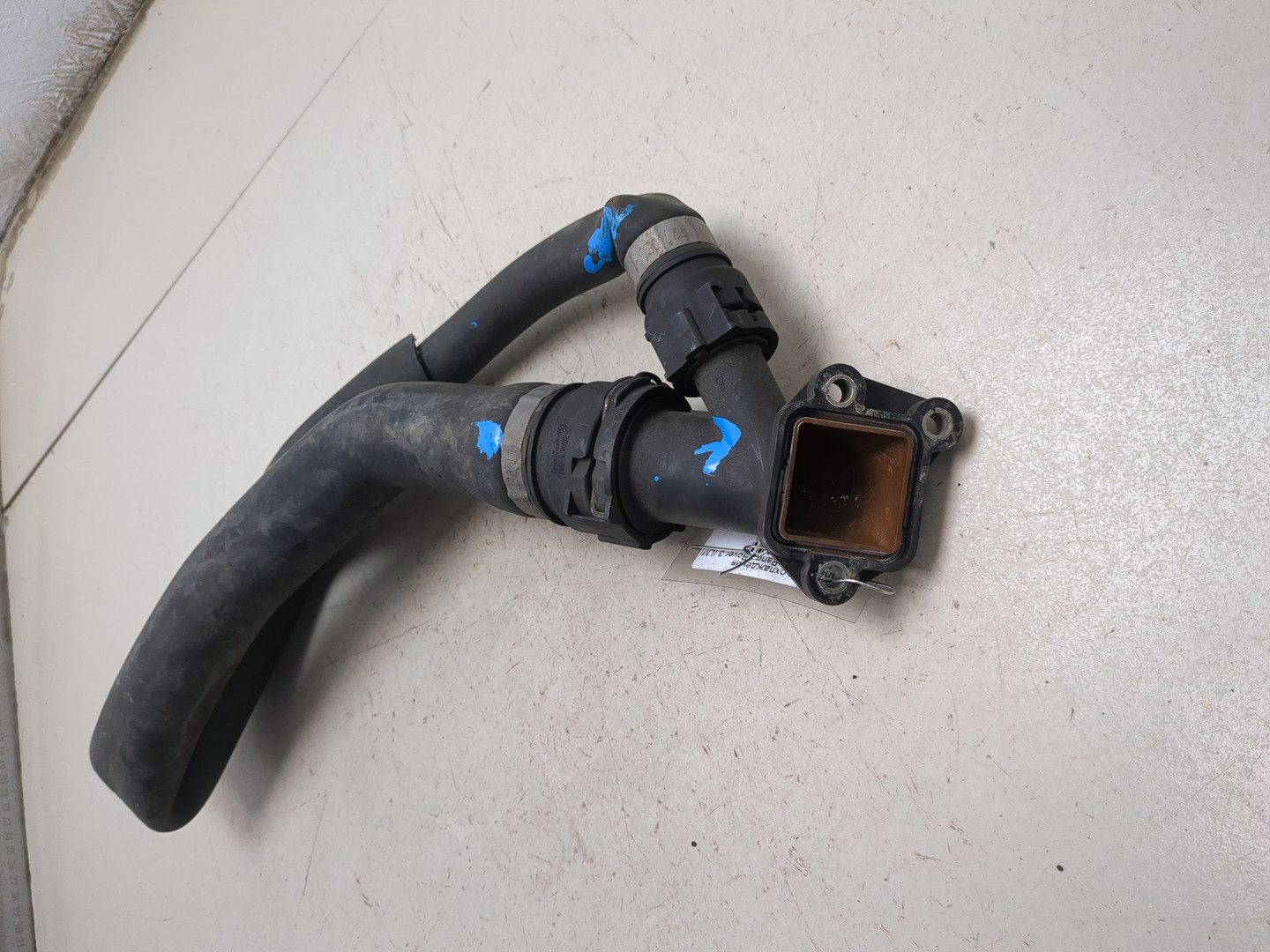 Шланг системы охлаждения