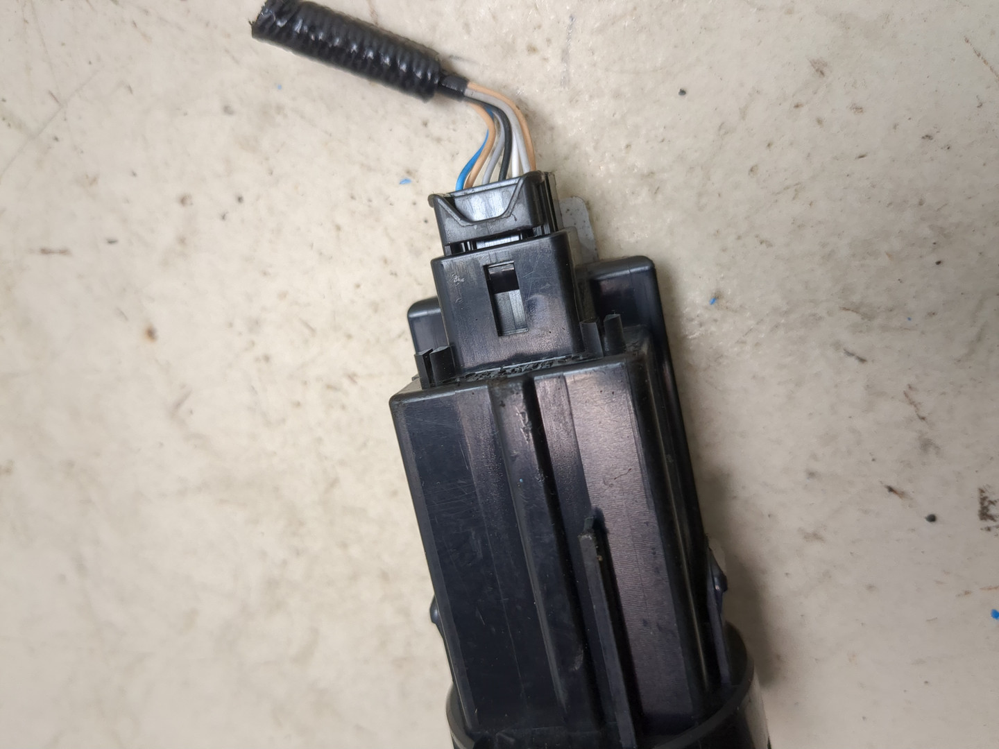 Кнопка запуска двигателя