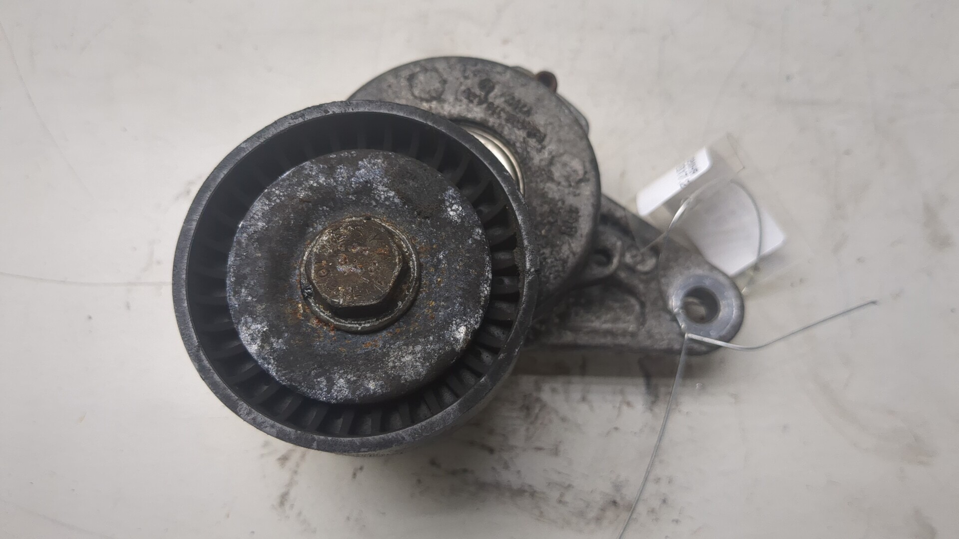 Натяжитель ремня