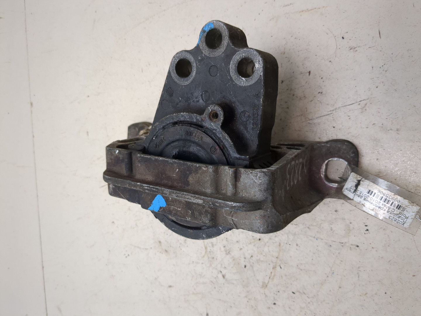 Опора двигателя