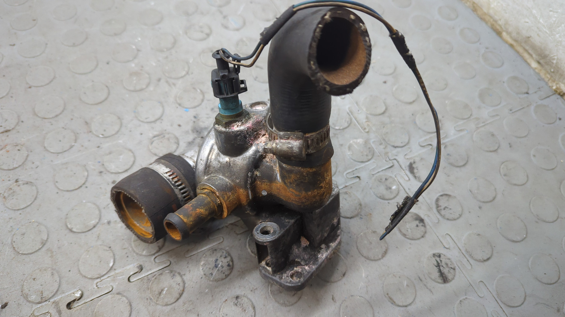 Корпус термостата