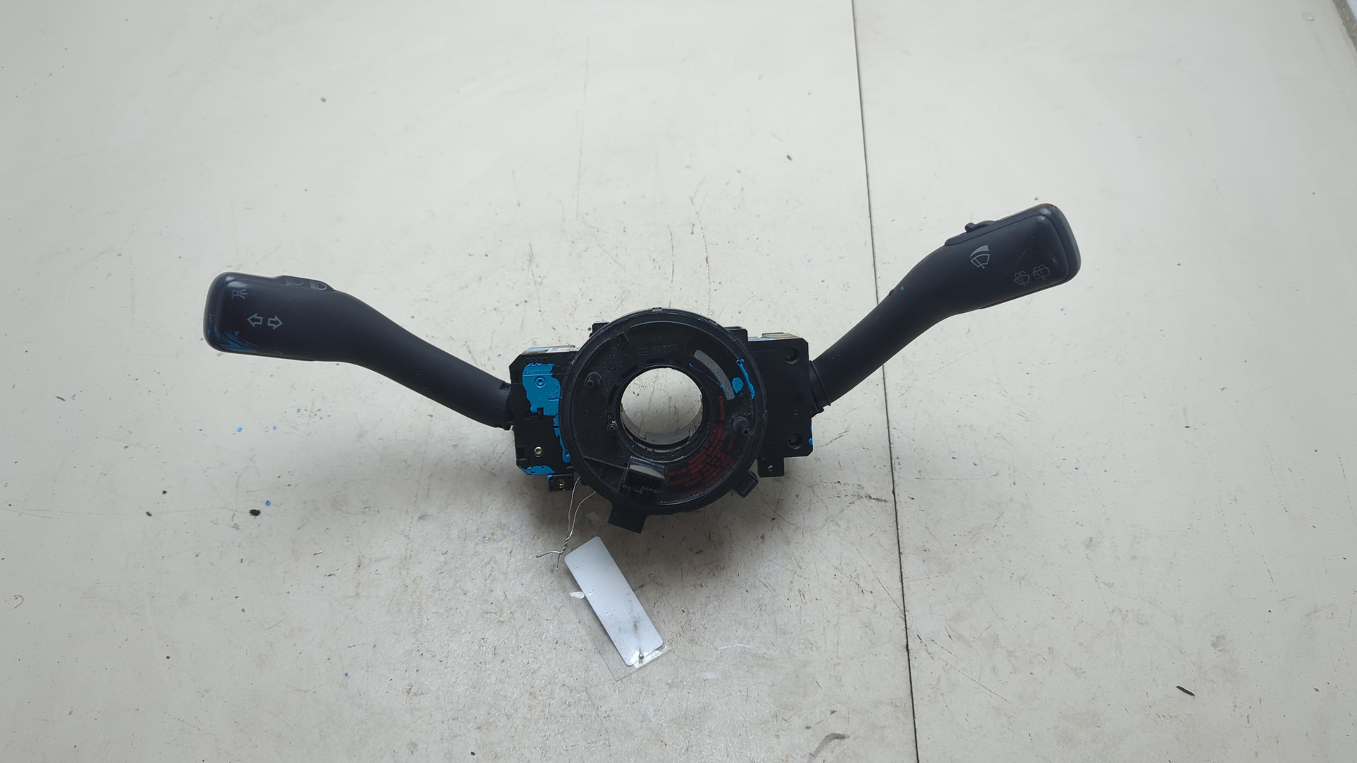 Переключатель подрулевой