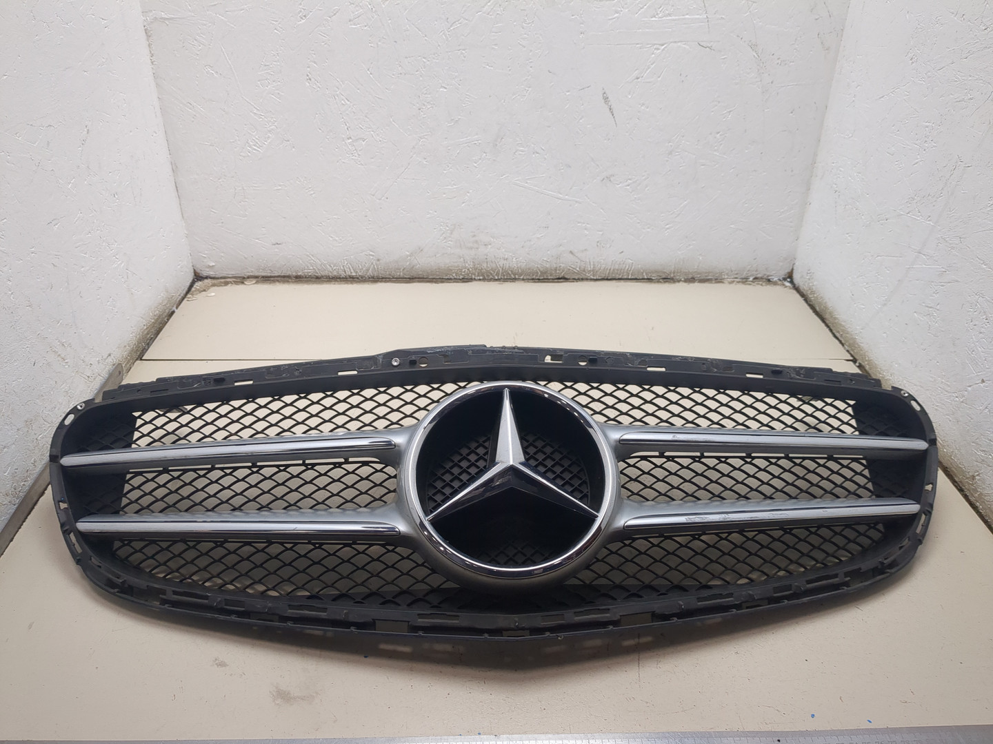 Решетка радиатора