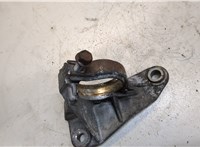  Кронштейн полуоси Nissan Kubistar 8977845 #4