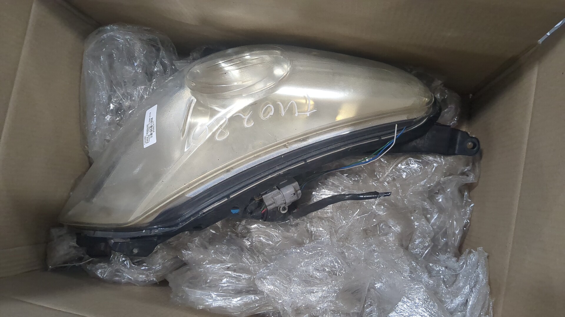 Фара правая