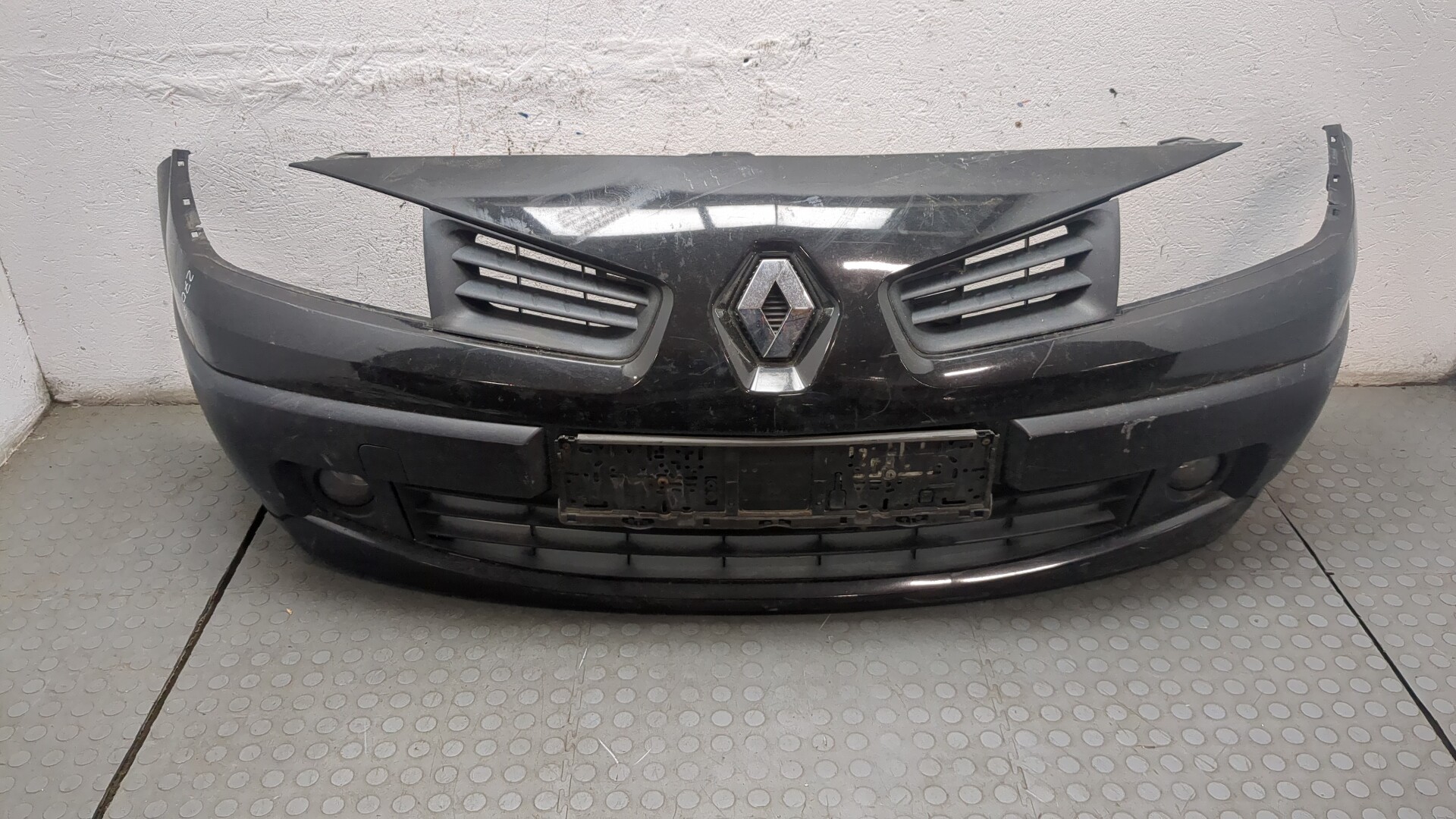 БамперRenaultMegane22002-2009,артикул9014083