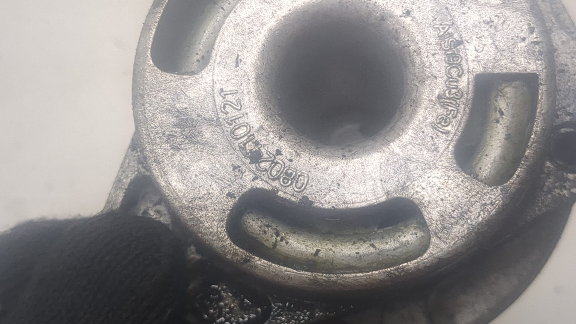 Натяжитель ремня