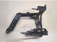 1223625, 3M512B389AC Кронштейн (лапа крепления) Ford C-Max 2002-2010 9037007 #1