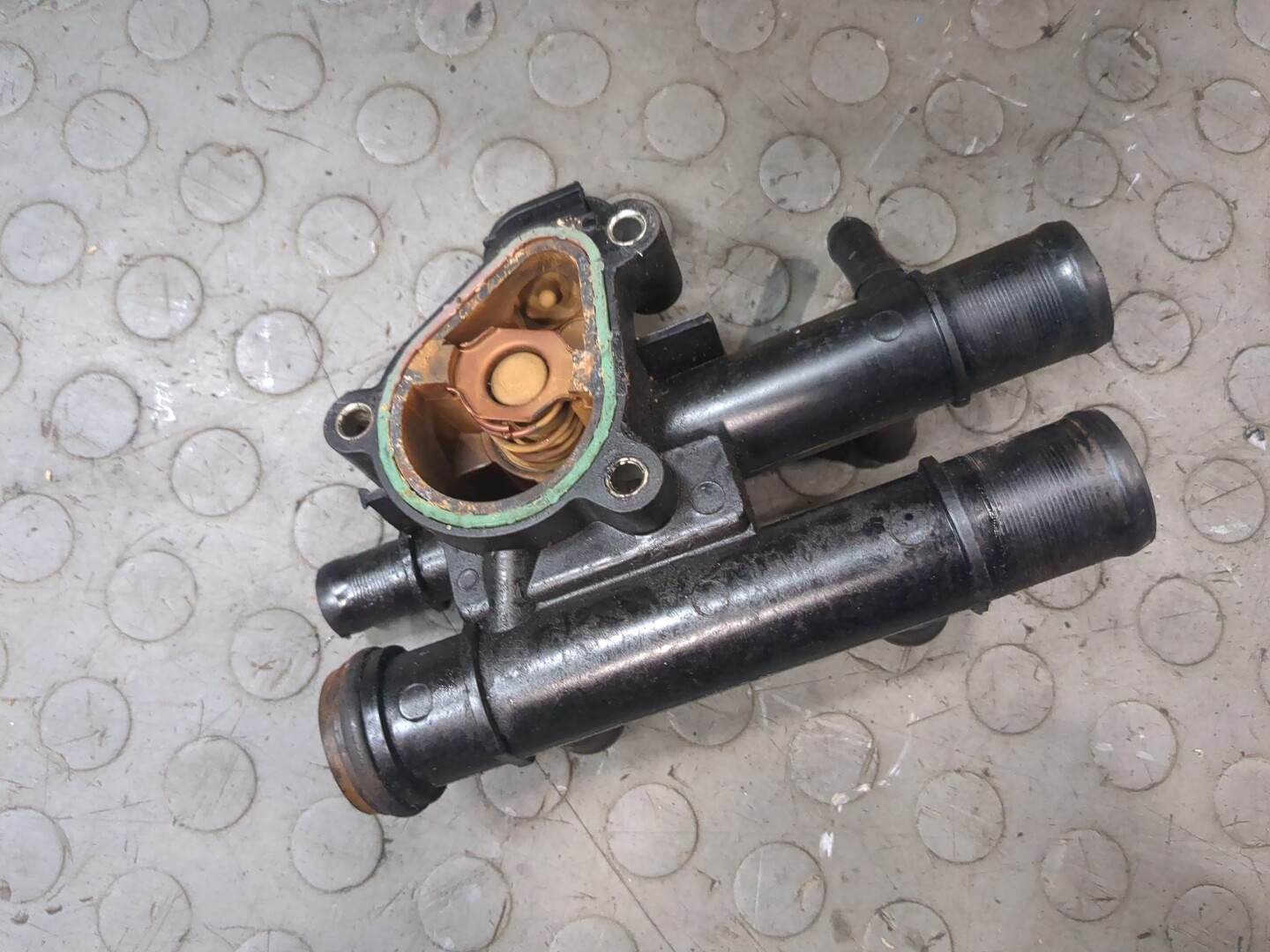 Корпус термостата