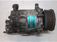  Компрессор кондиционера Volkswagen Polo 1994-1999 9053437 #1