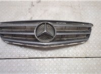 A20488000239744 Решетка радиатора Mercedes C W204 2007-2013 9076398 #1