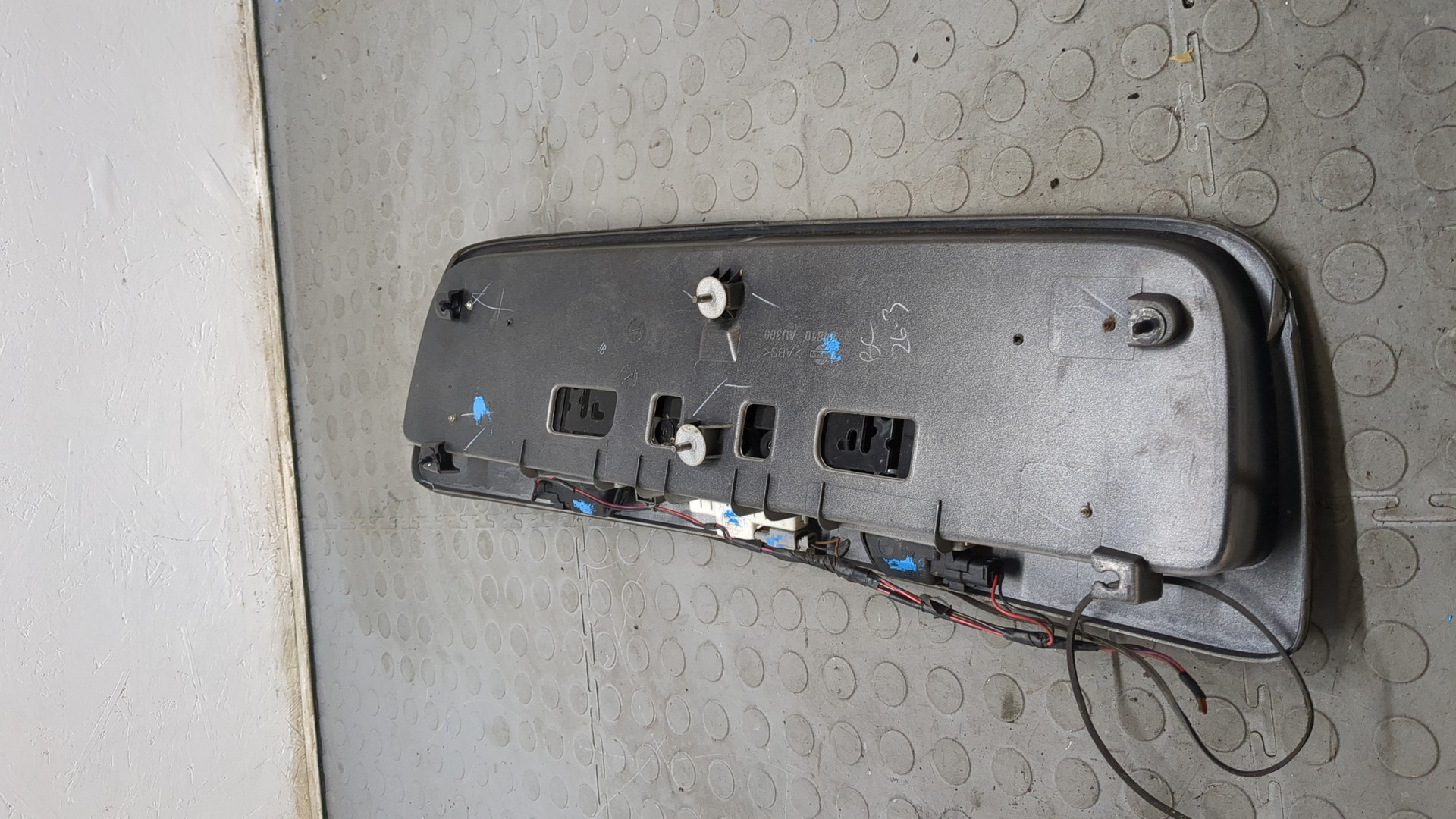 Фонарь подсветки номера