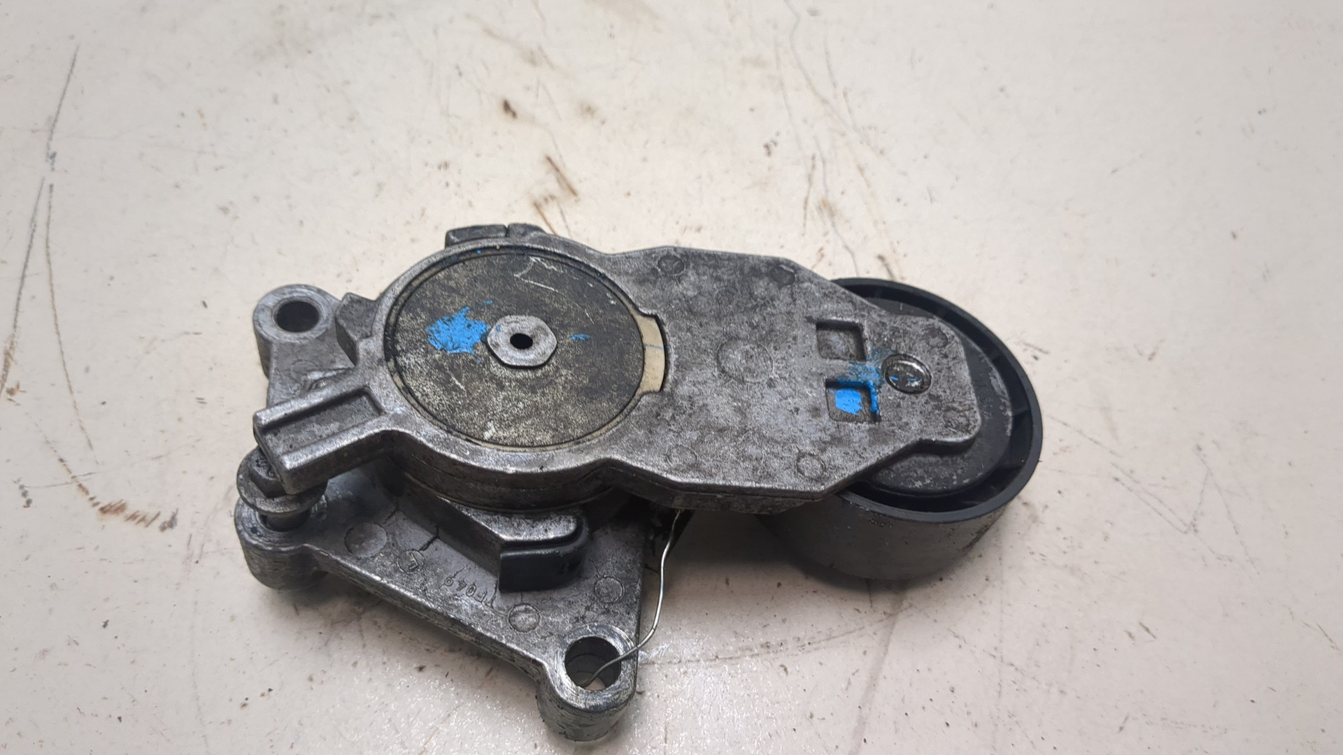 Натяжитель ремня