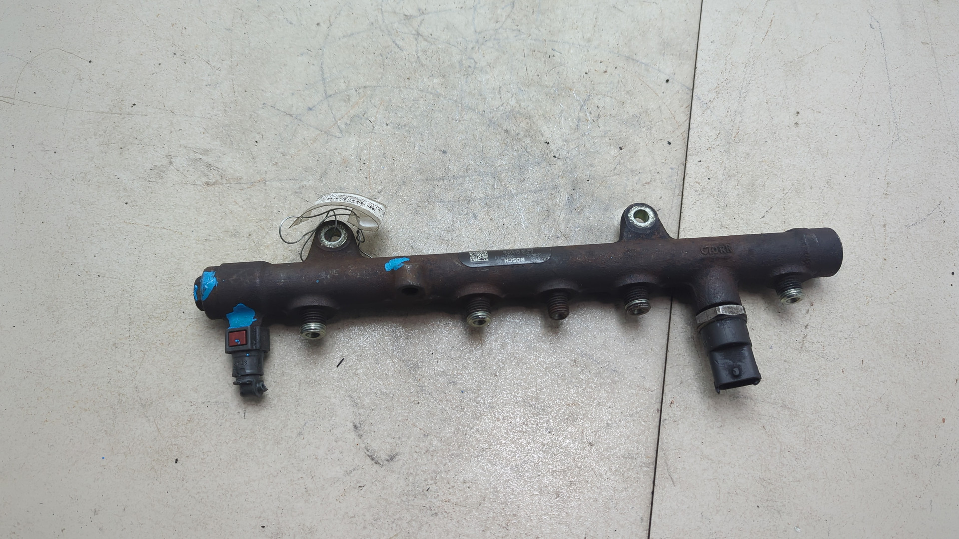 Рейка топливная (рампа)