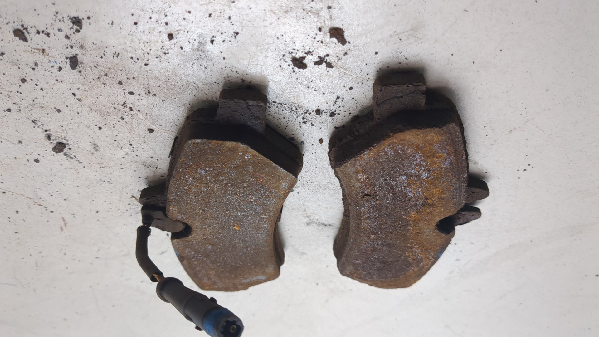 Колодки тормозные задние дисковые к-т