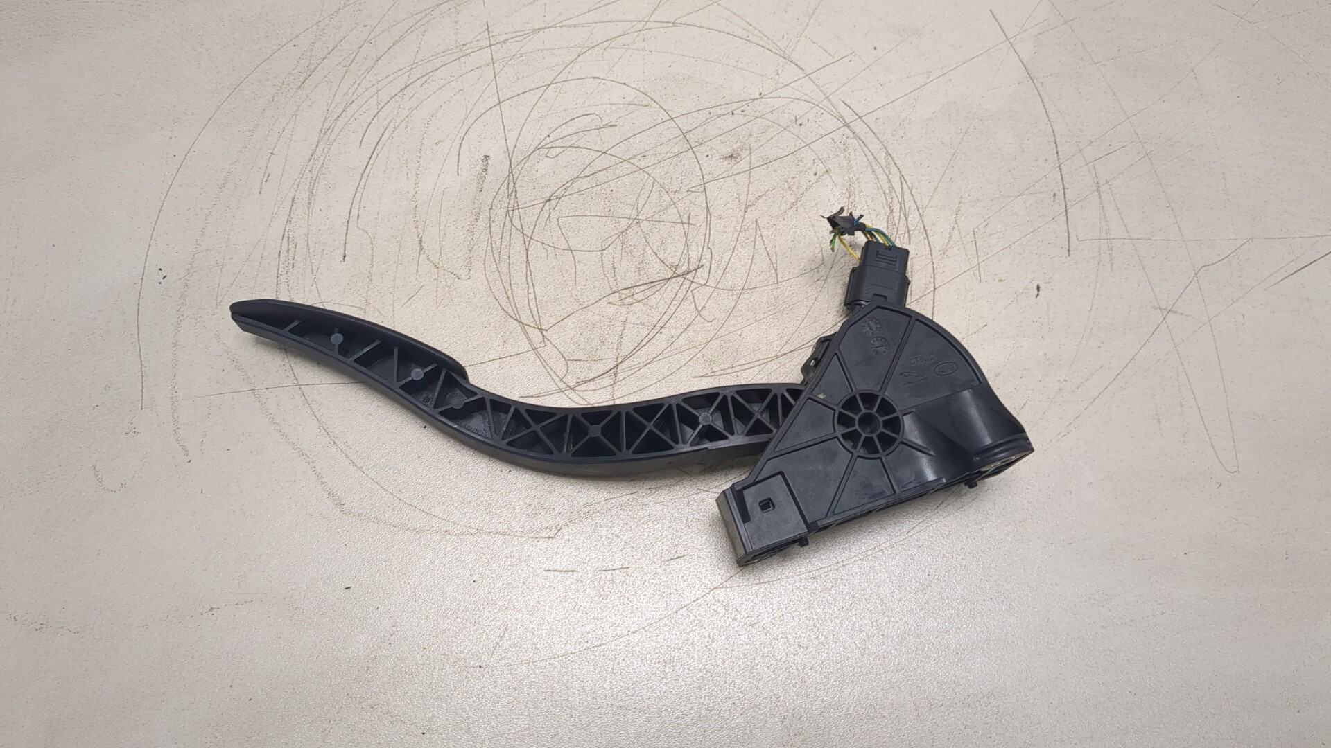 Педаль газа