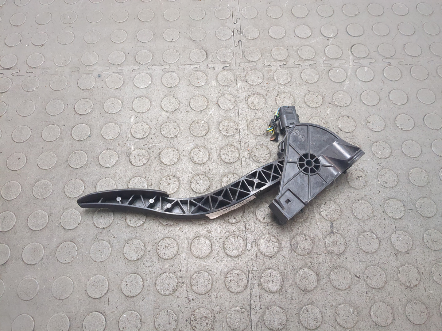 Педаль газа