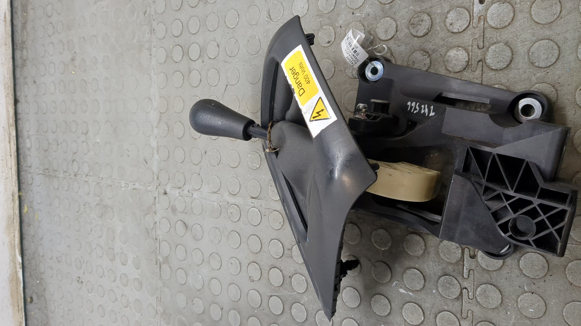 Кулиса МКПП / АКПП