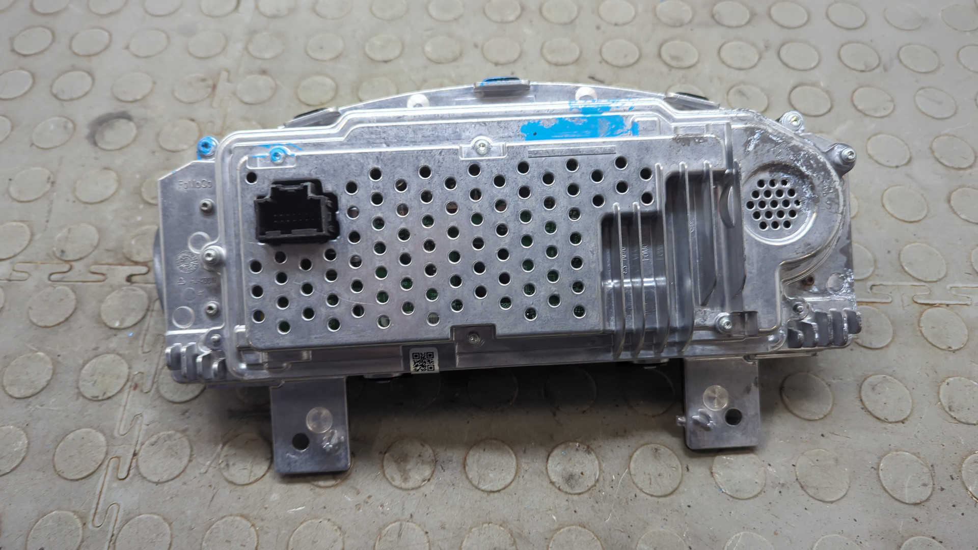 Панель приборов