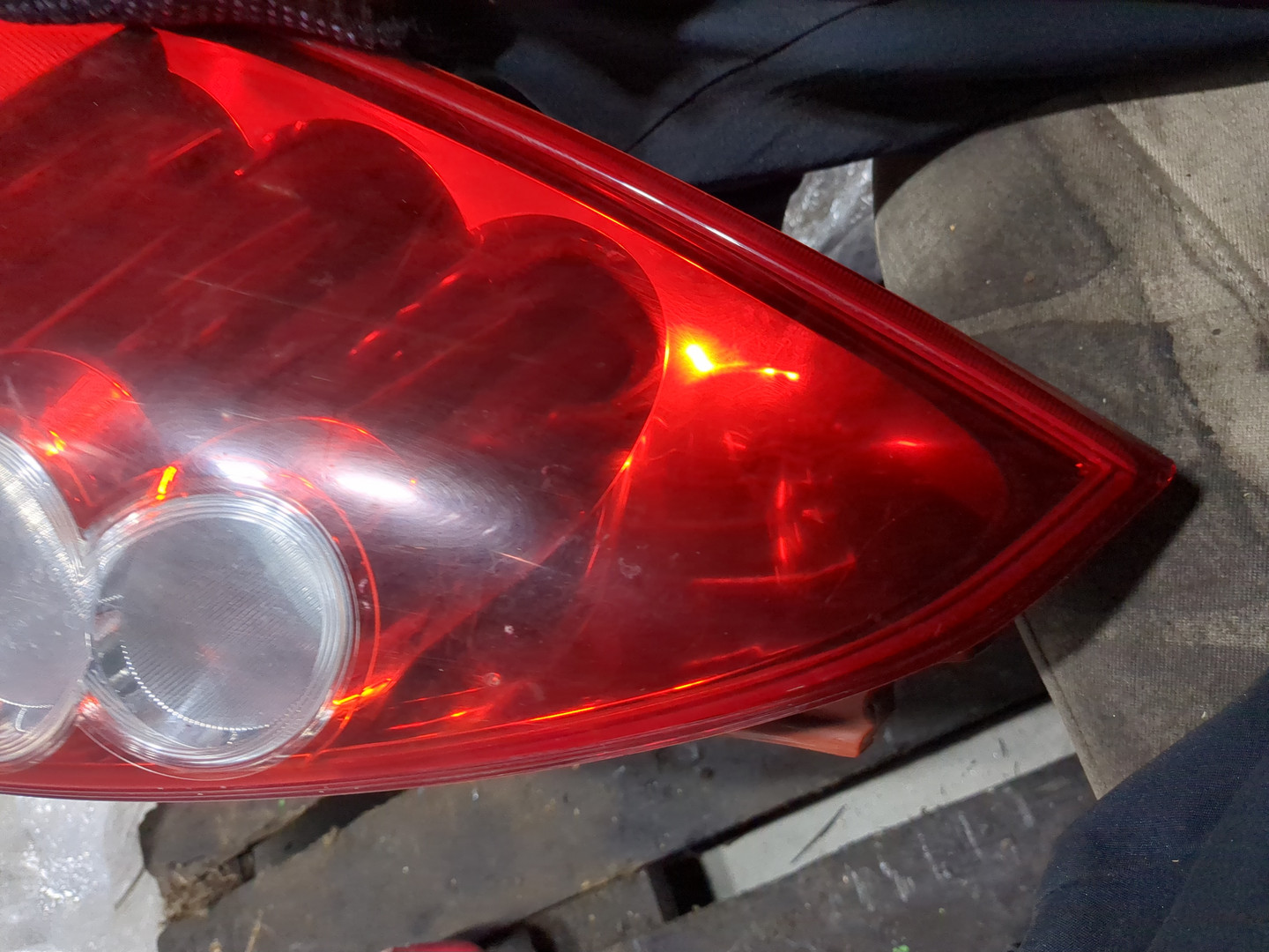 Фонарь задний левый